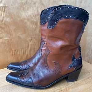 Stuart Weitzman Western Pointed Leather Boot